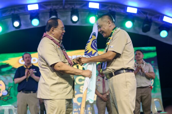 ประเทศไทยพร้อมแล้วสำหรับงานชุมนุมลูกเสือภาคพื้นเอเชีย – แปซิฟิกครั้งที่ 34 จาก พิธีส่งมอบธงเจ้าภาพงานชุมนุมลูกเสือภาคพื้นเอเชีย – แปซิฟิก จากลูกเสือฟิลิปปินส์ ณ Kainomayan Scout Camp, Botolan, Zambales เมื่อวันที่ 20 ธันวาคม 2568 จากผู้อำนวยการค่ายงานชุมนุม ผู้ว่าการรัฐ Zambales – Hermogenes “Jun” Edejer Ebdane, Jr. ถึง นายเสฏฐนันท์ อังกูรภาสวิชญ์ หัวหน้าคณะผู้แทนลูกเสือไทยและคณะกรรมการบริหารลูกเสือแห่งชาติ💜