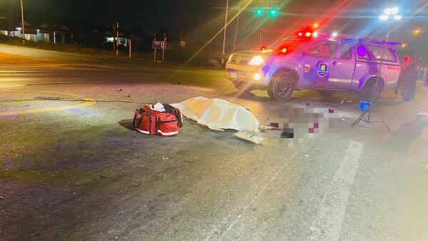 รถบรรทุกชนรถจักรยานยนต์ จุดเกิดเหตุ ซอย 12 สาย 13 ตำบลมะขามคู่ อำเภอนิคมพัฒนา จังหวัดระยอง