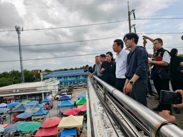 รมช.คมนาคม ลงพื้นที่จังหวัดนครปฐมติดตามโครงการสำรวจและออกแบบปรับปรุงและแก้ไขปัญหาการจราจรบนทางหลวง