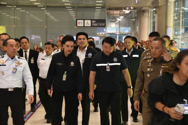สมุทรปราการ สิริพงศ์ – ภัทรพงศ์ ลงพื้นที่สนามบินสุวรรณภูมิ แก้ปัญหาความแออัดระยะสั้น กางแผนดันสุวรรณภูมิ สู่ Aviation Hub